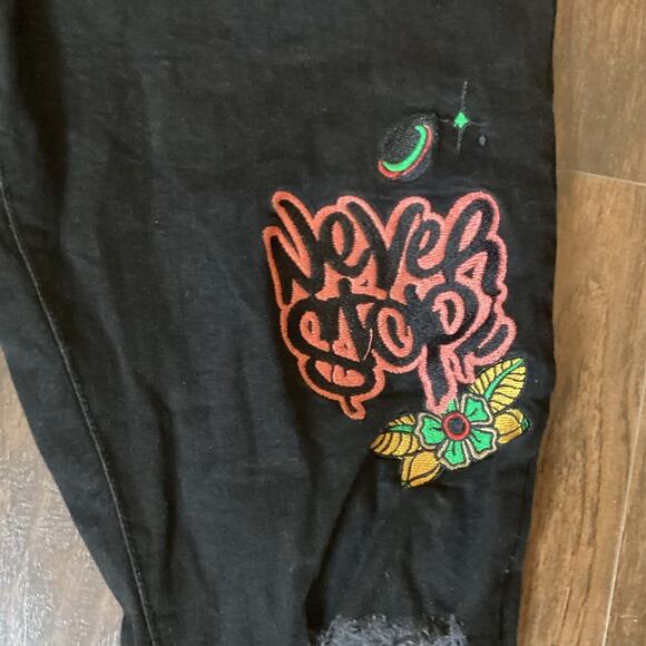 8ighth dstrkt Jeans Black Painted - Picture 2 of 8